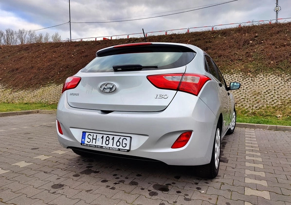 Hyundai I30 cena 37900 przebieg: 113756, rok produkcji 2015 z Węgorzyno małe 742